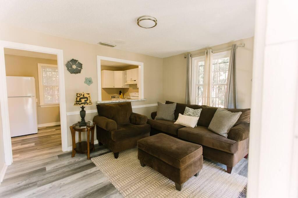 Vila Cozy Downtown Gem Fully Equipped Free Parking Mobile Exteriér fotografie