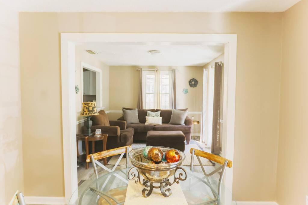 Vila Cozy Downtown Gem Fully Equipped Free Parking Mobile Exteriér fotografie