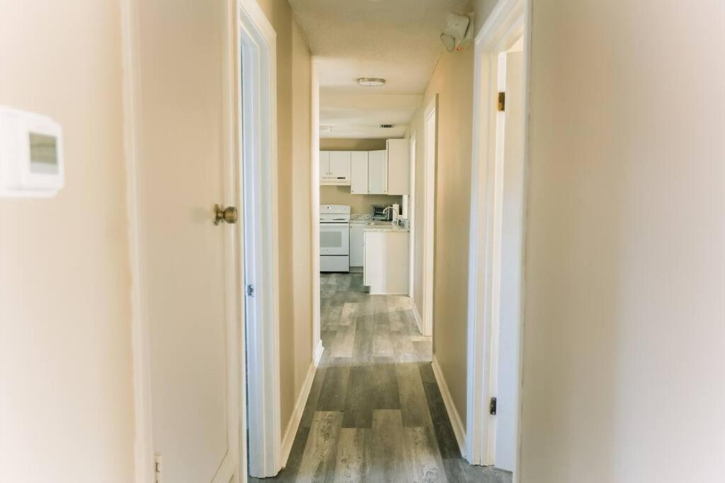 Vila Cozy Downtown Gem Fully Equipped Free Parking Mobile Exteriér fotografie