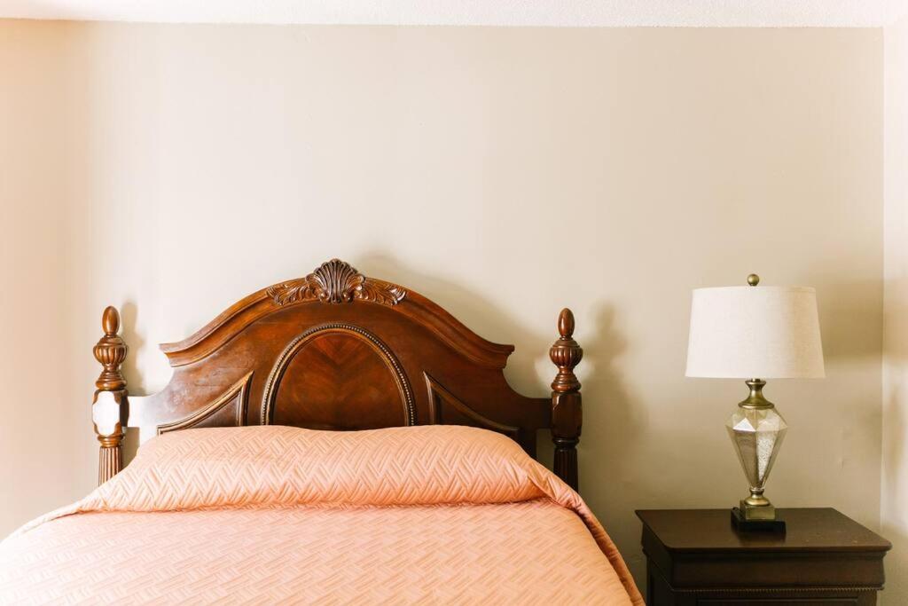 Vila Cozy Downtown Gem Fully Equipped Free Parking Mobile Exteriér fotografie